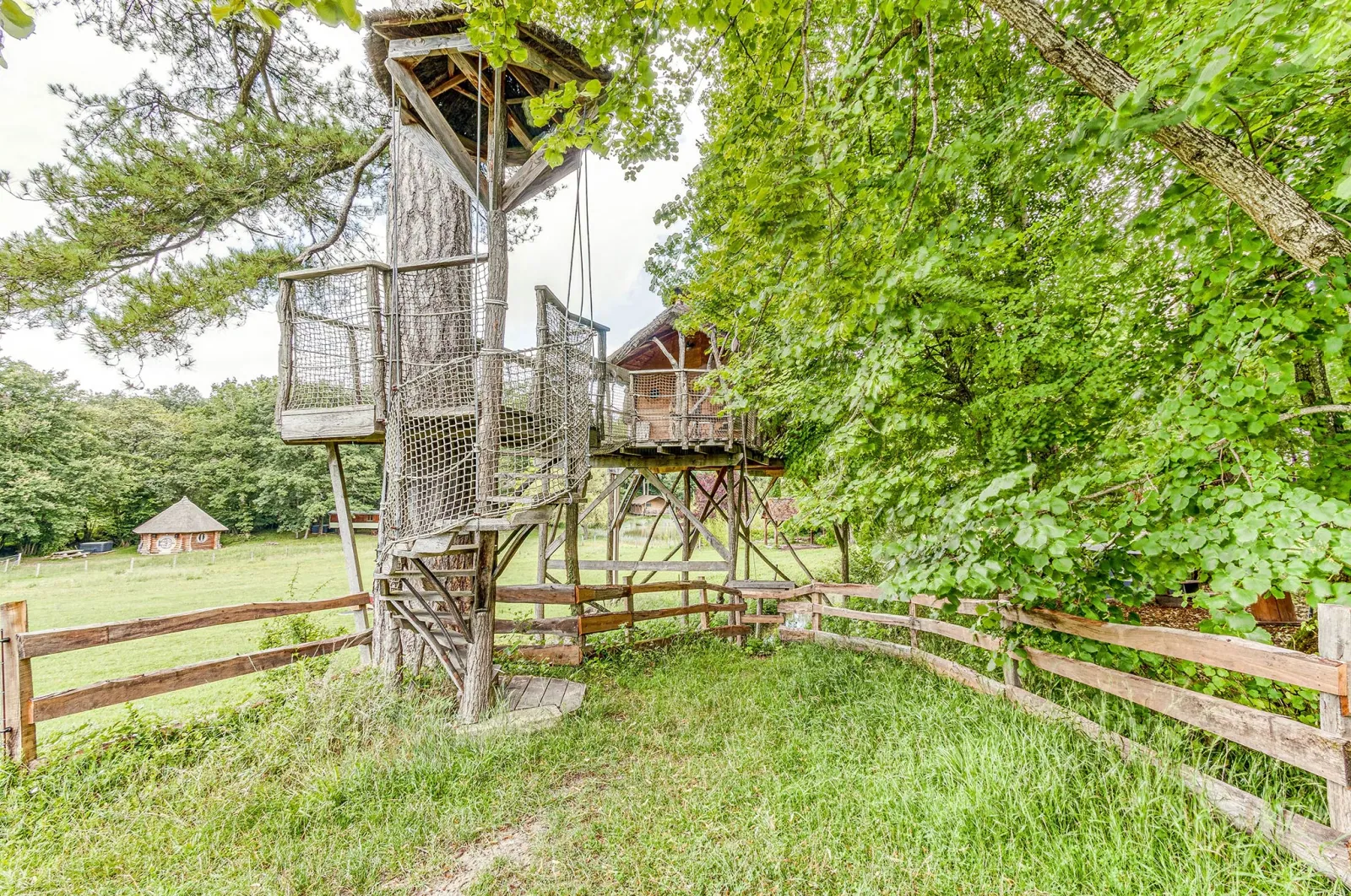 Cabane du Bout du Pré à Descartes, photo 4
