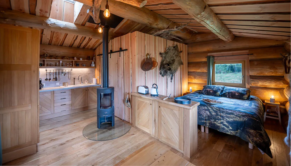 Cabane Spa du Trappeur à Chennegy, photo 2