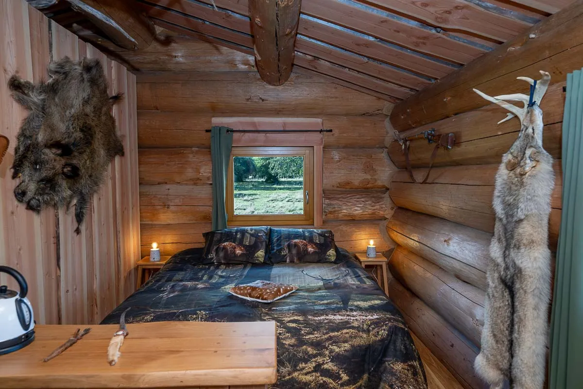 Cabane Spa du Trappeur à Chennegy, photo 4