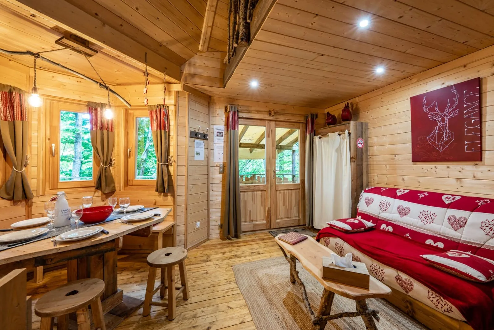Cabane Spa Les Elfes à Saint-Léger-les-Mélèzes, photo 5