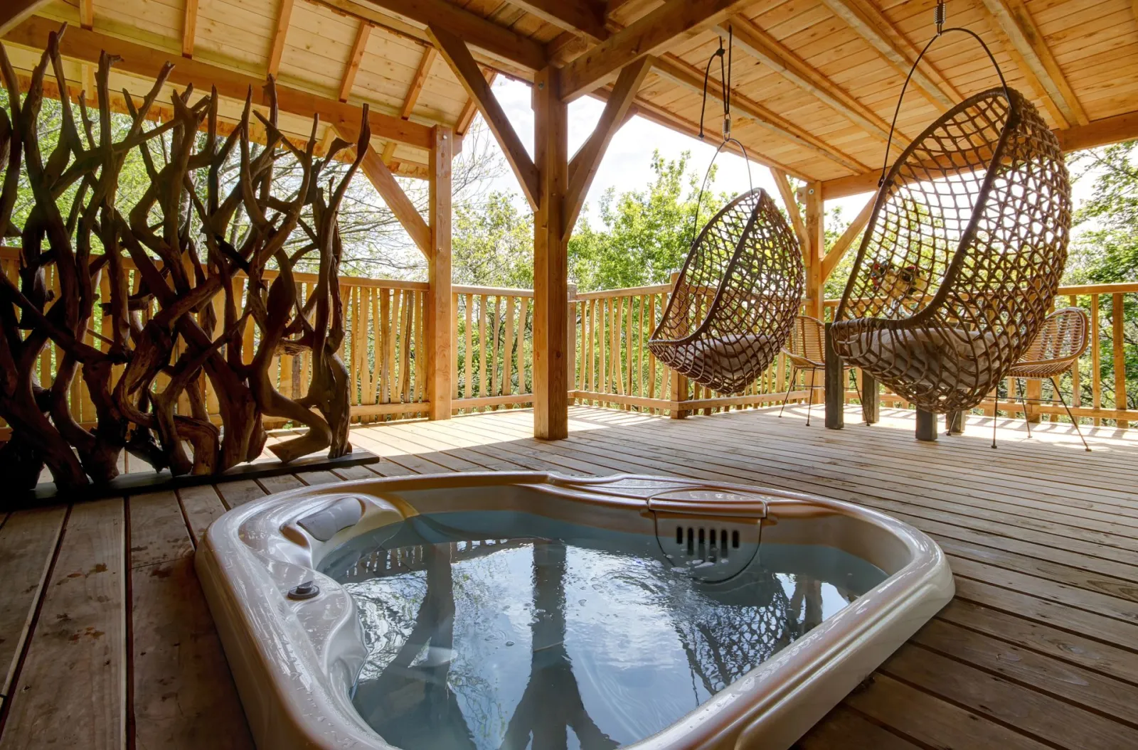 Cabane Spa Lodge 3, cabane sur pilotis à Quistinic