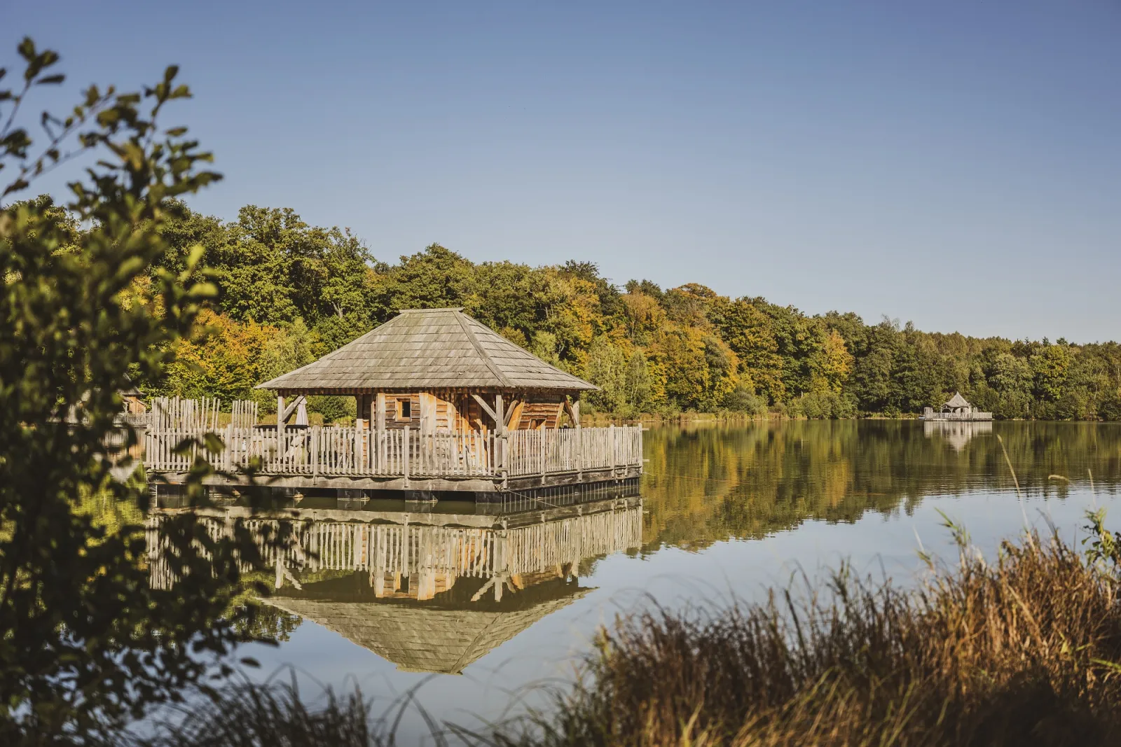 Cabane Spa Miroir, cabane sur l'eau à Joncherey