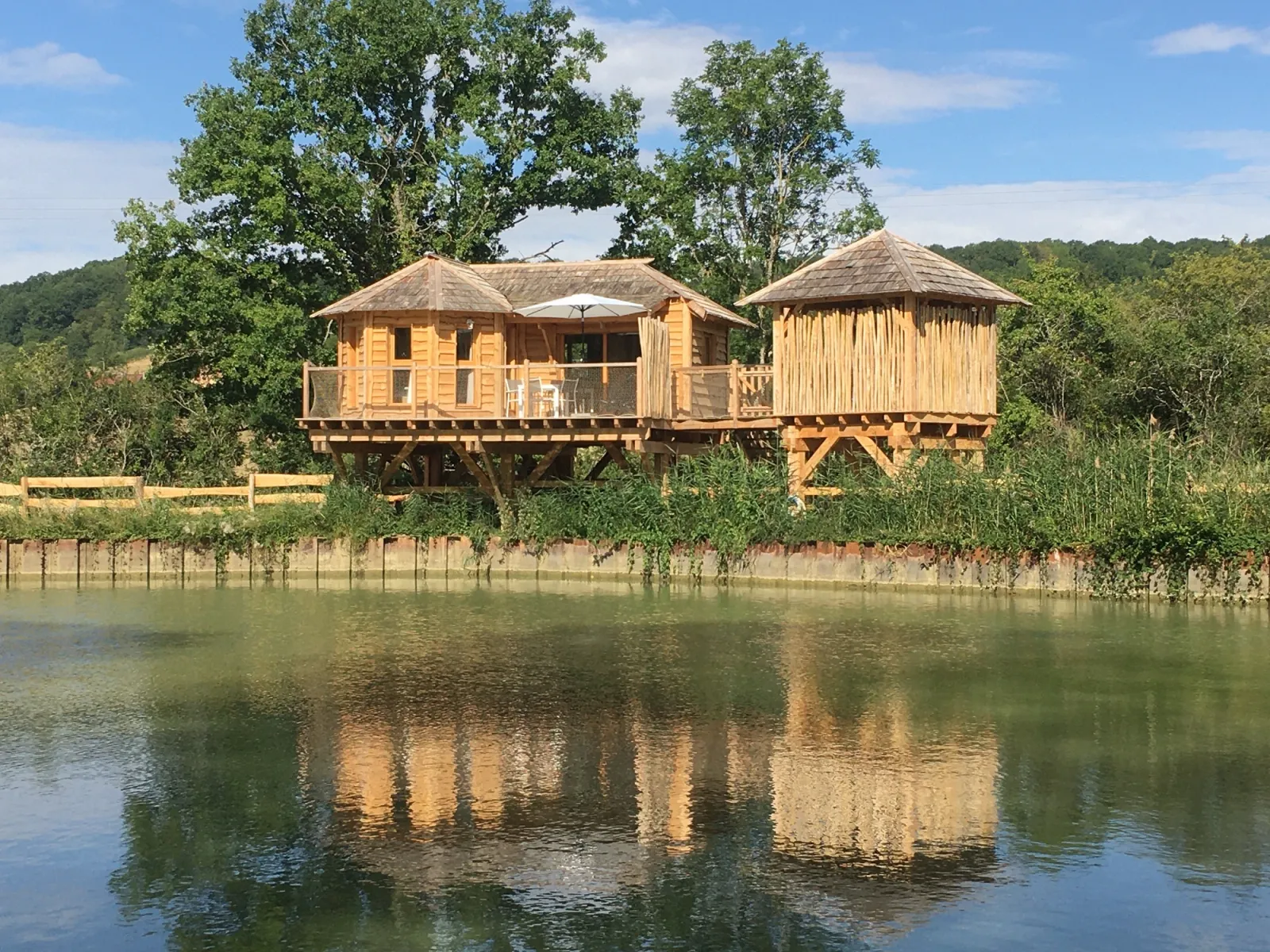 Cabane Spa Rivage à Chassey, photo 2