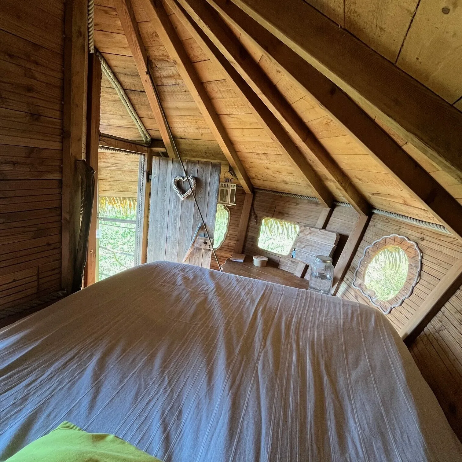 Cabane Terriers à Saint-Germain-des-Essourts, photo 2