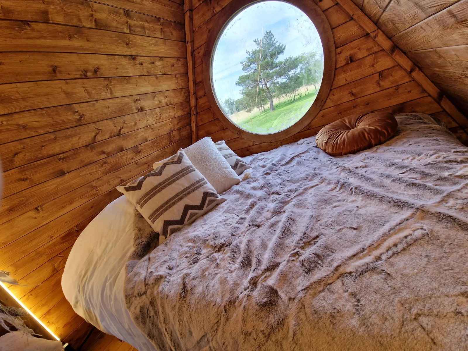 Cabane Tipi Indiana à Buhl-Lorraine, photo 3