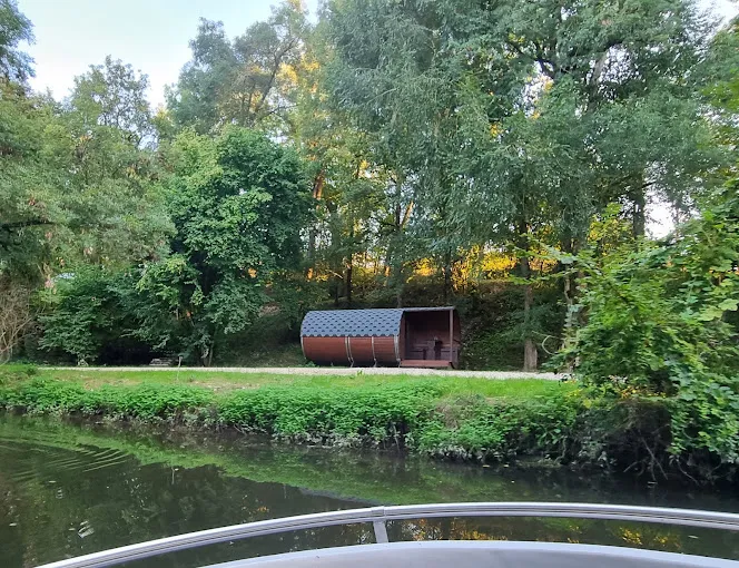 Cabane Tonneau à Châteauroux, photo 2
