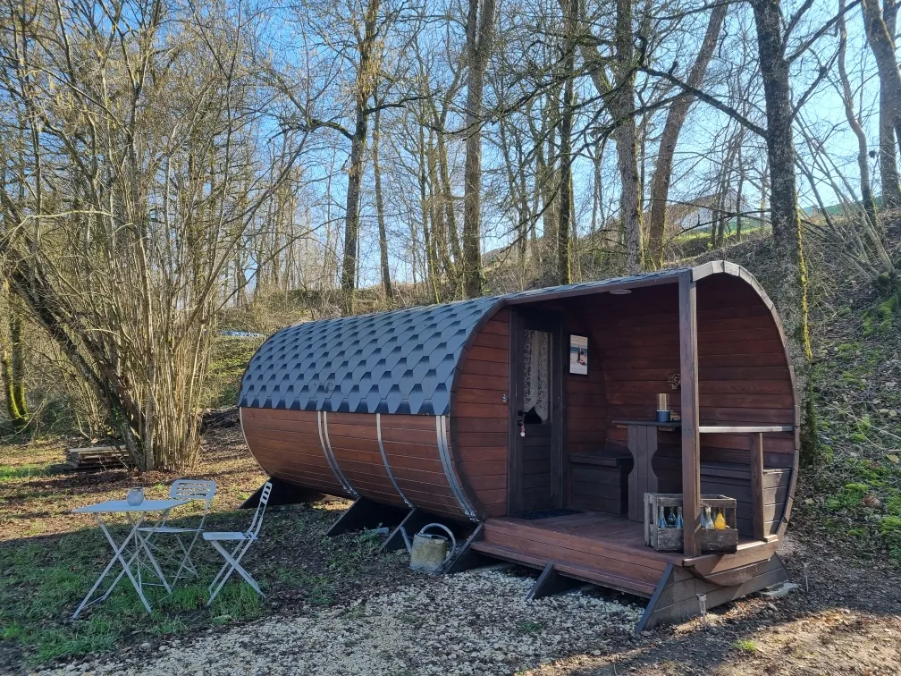 Cabane Tonneau à Châteauroux, photo 3
