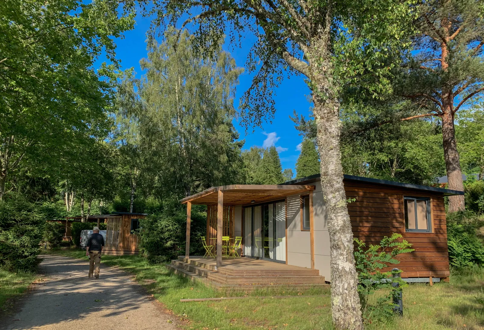 Cabane Vancouver, cabane au sol à Lanobre