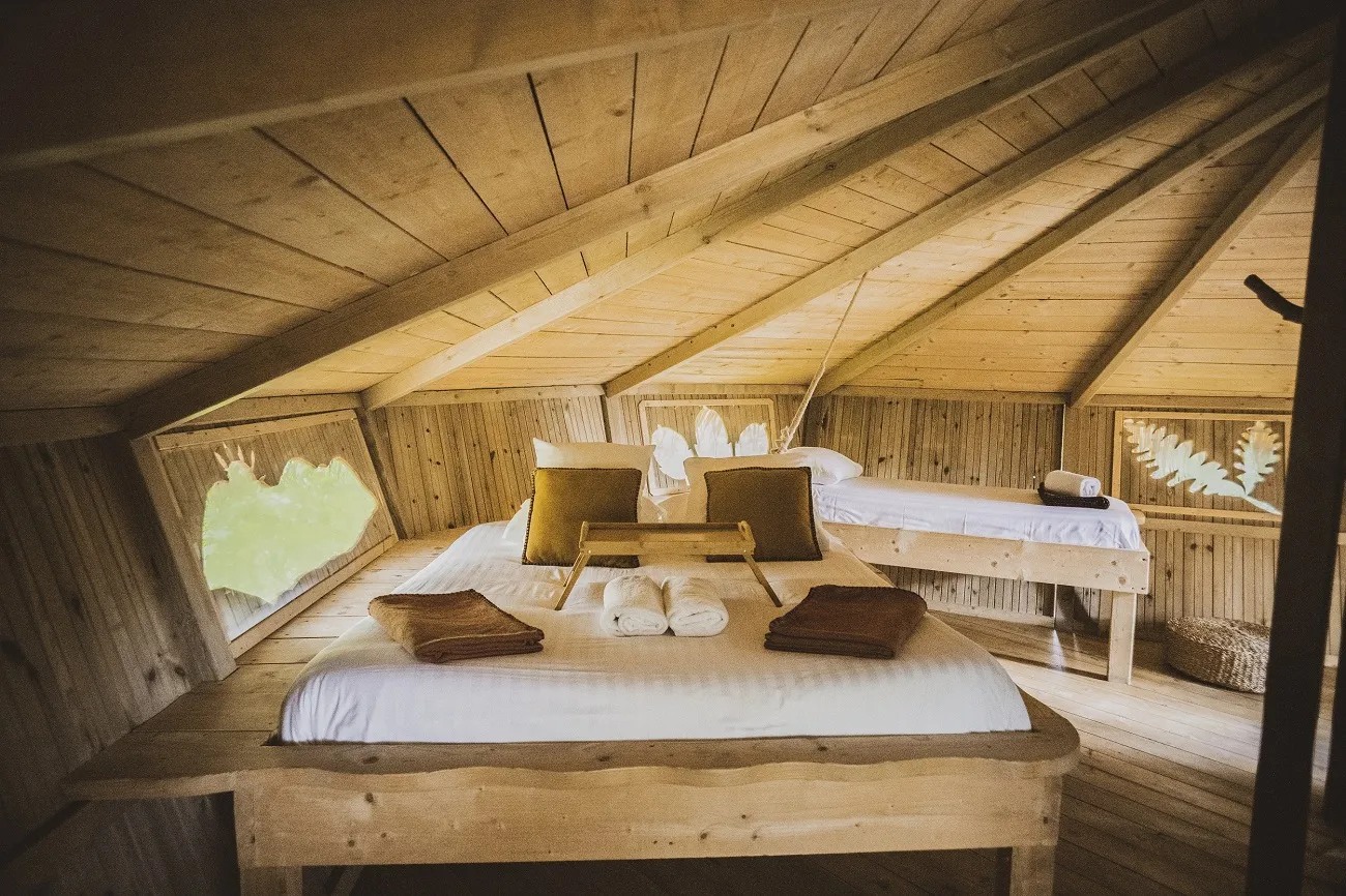 Cabane Voilure à Chassey-lès-Montbozon, photo 5