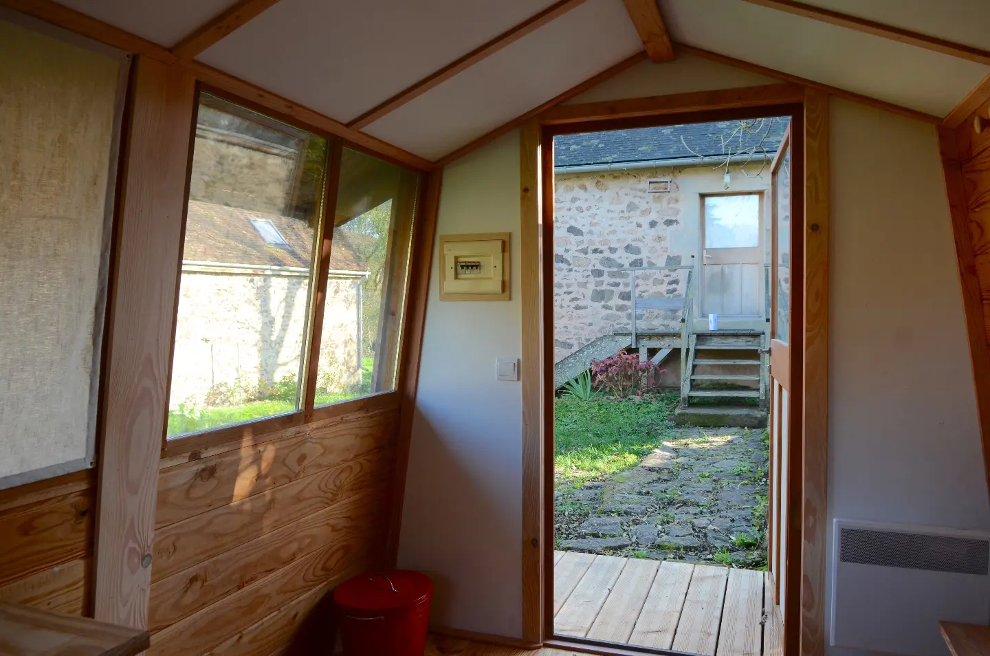 Cabane Yaga à Chissey-en-Morvan, photo 5