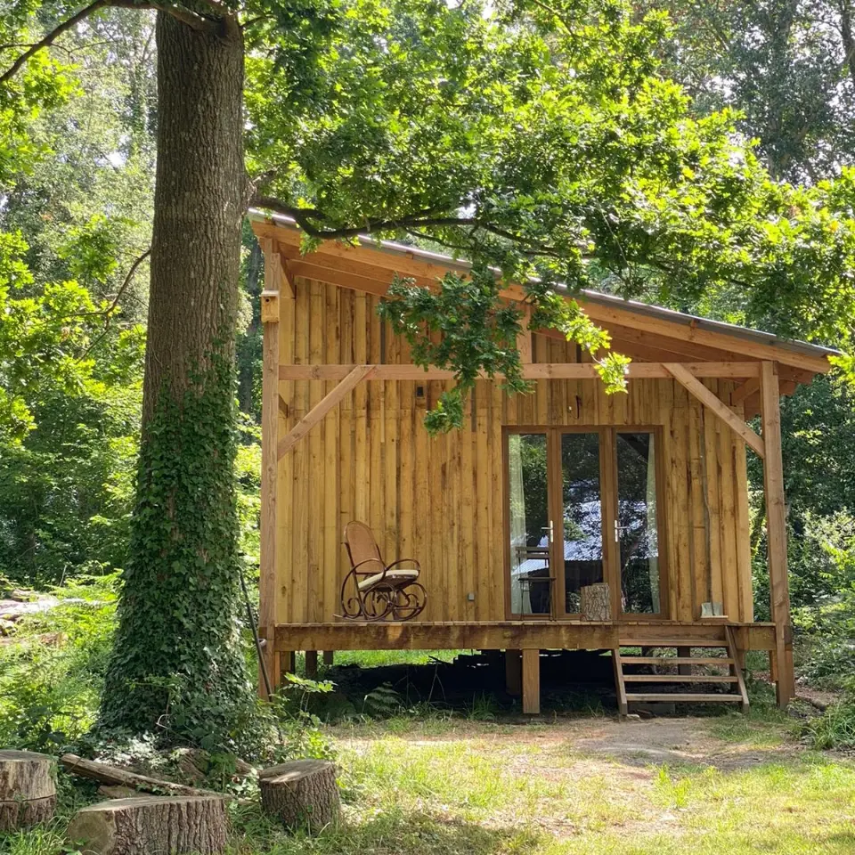 Cabanes Boem, cabane au sol à Pleurtuit