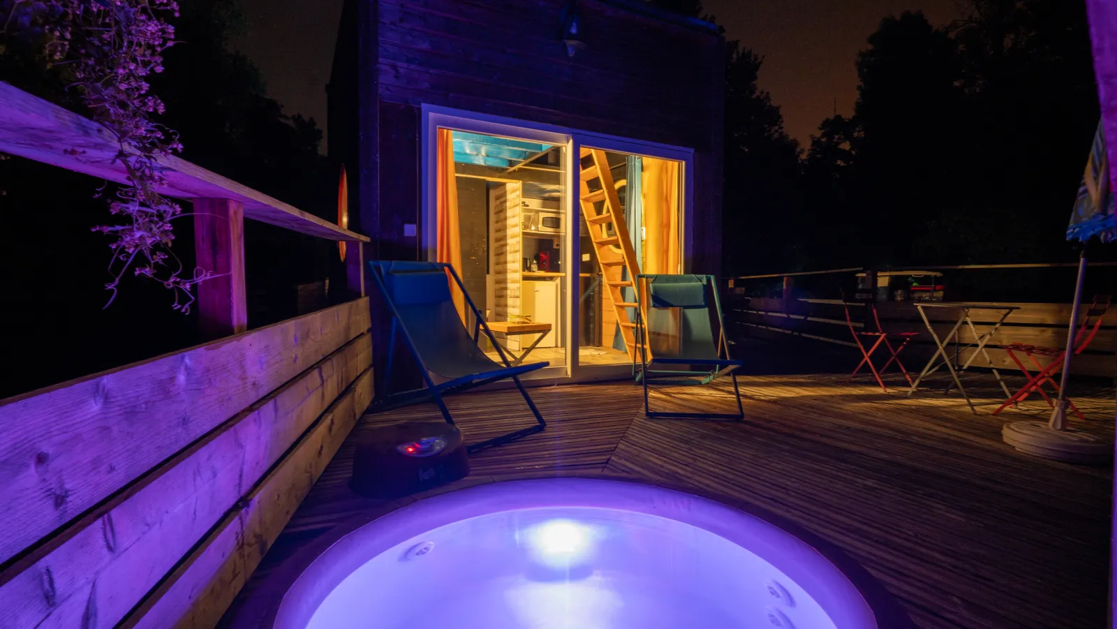 Carré d'Étoiles, cabane au sol à Bar-sur-Aube
