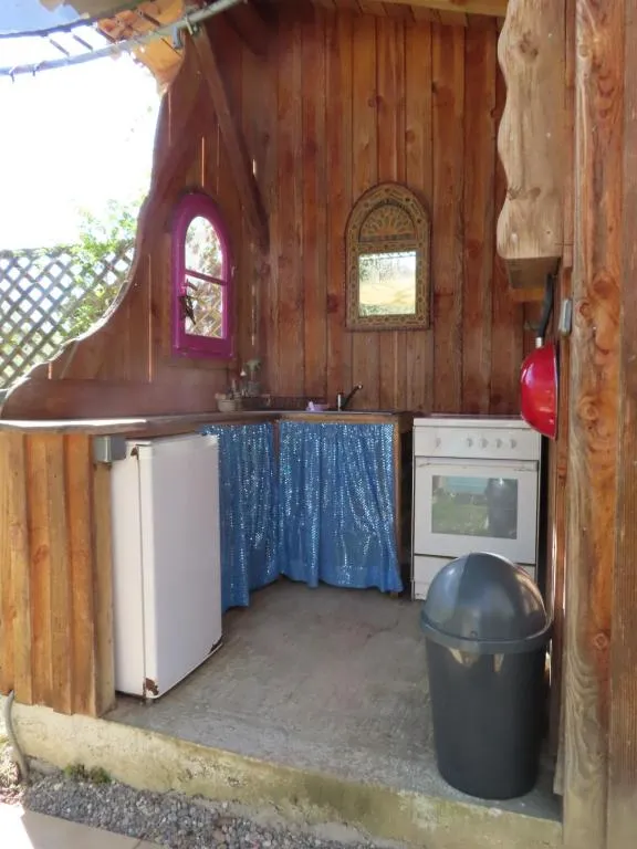 Cosy cabane à Montbrun-Bocage, photo 5