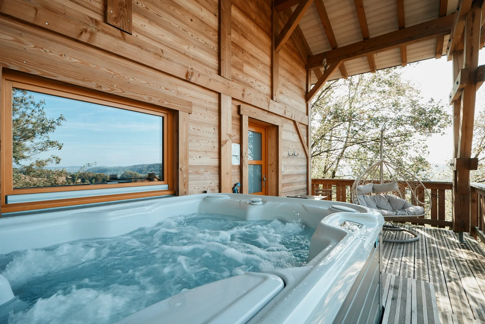 Cottage Spa Orion, cabane sur pilotis à Ville-sur-Illon