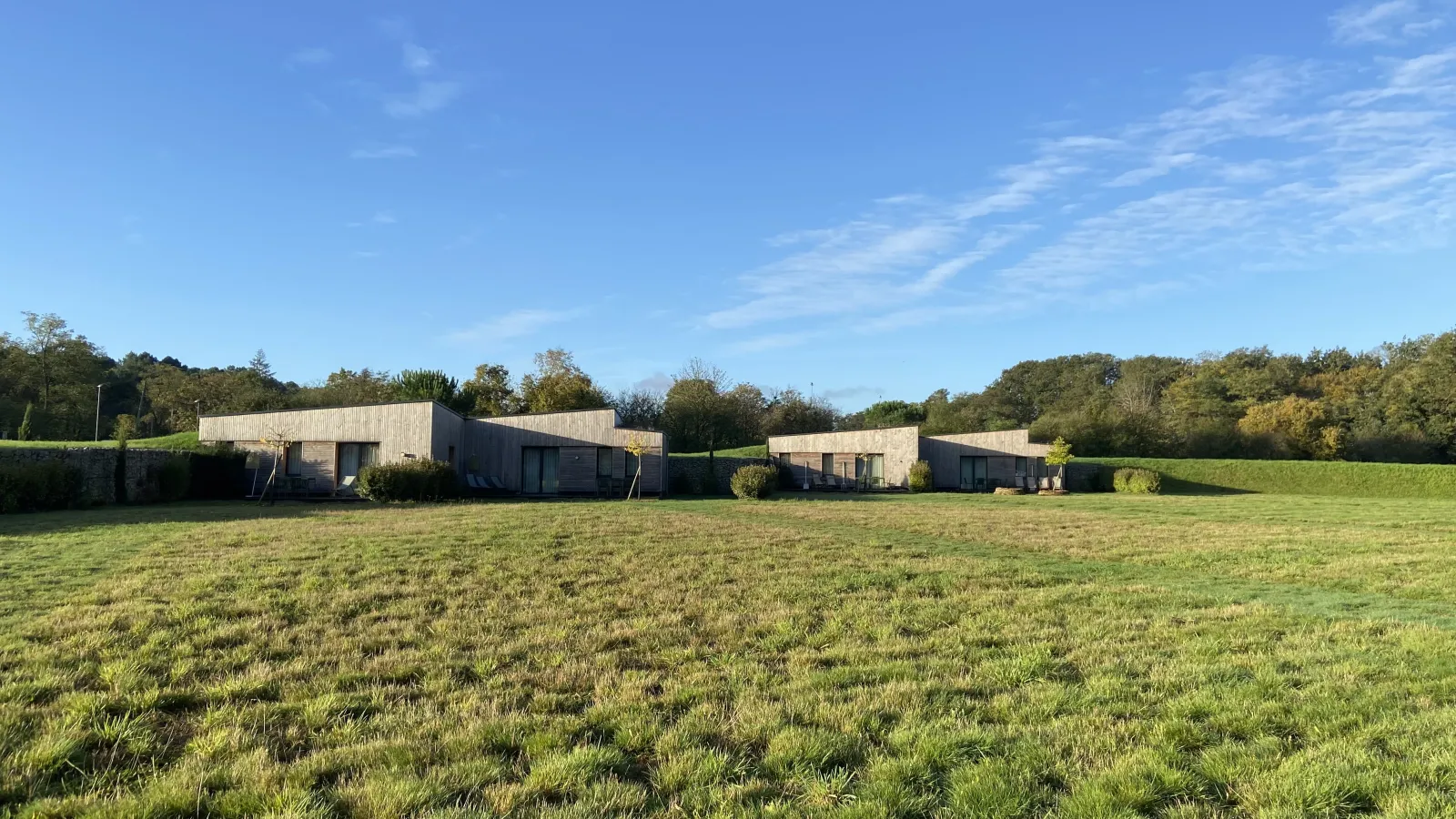 Ecolodge Confort, cabane au sol à Yvré-l'Évêque