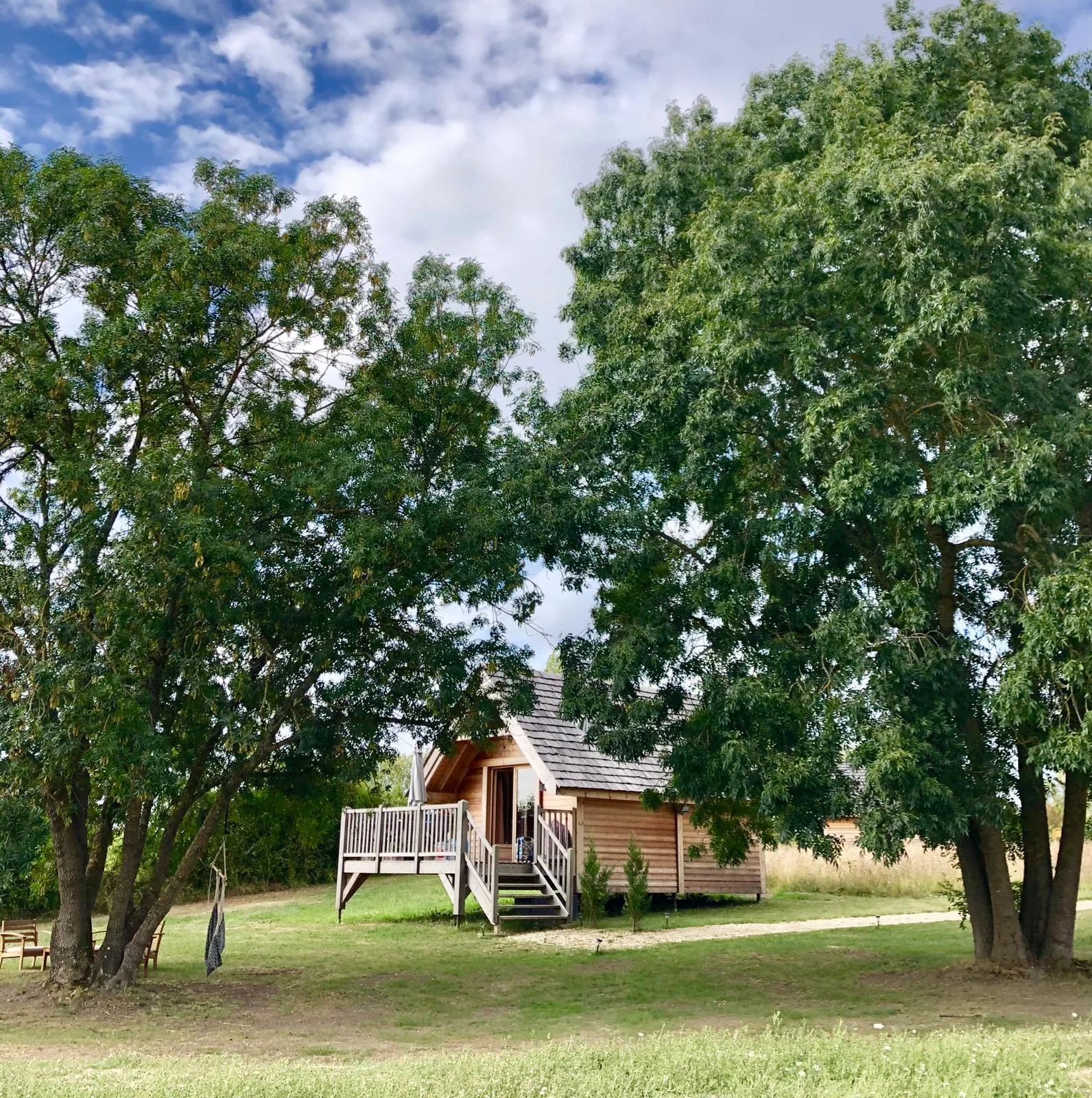 Grande cabane de Shanti Lac à Berson, photo 4