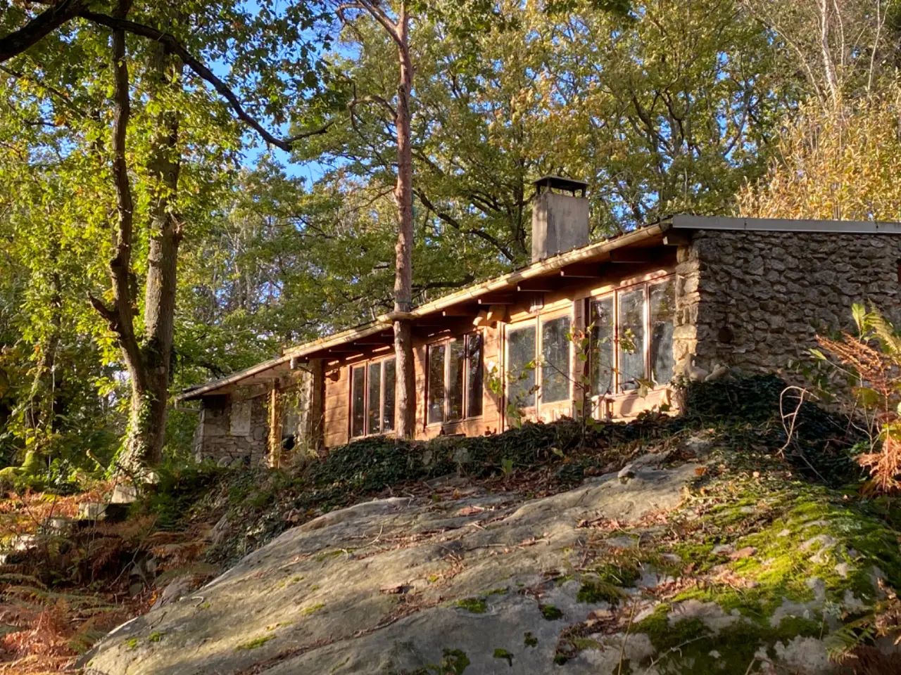 Grande cabane du Domaine de Grès, cabane au sol à Dannemois