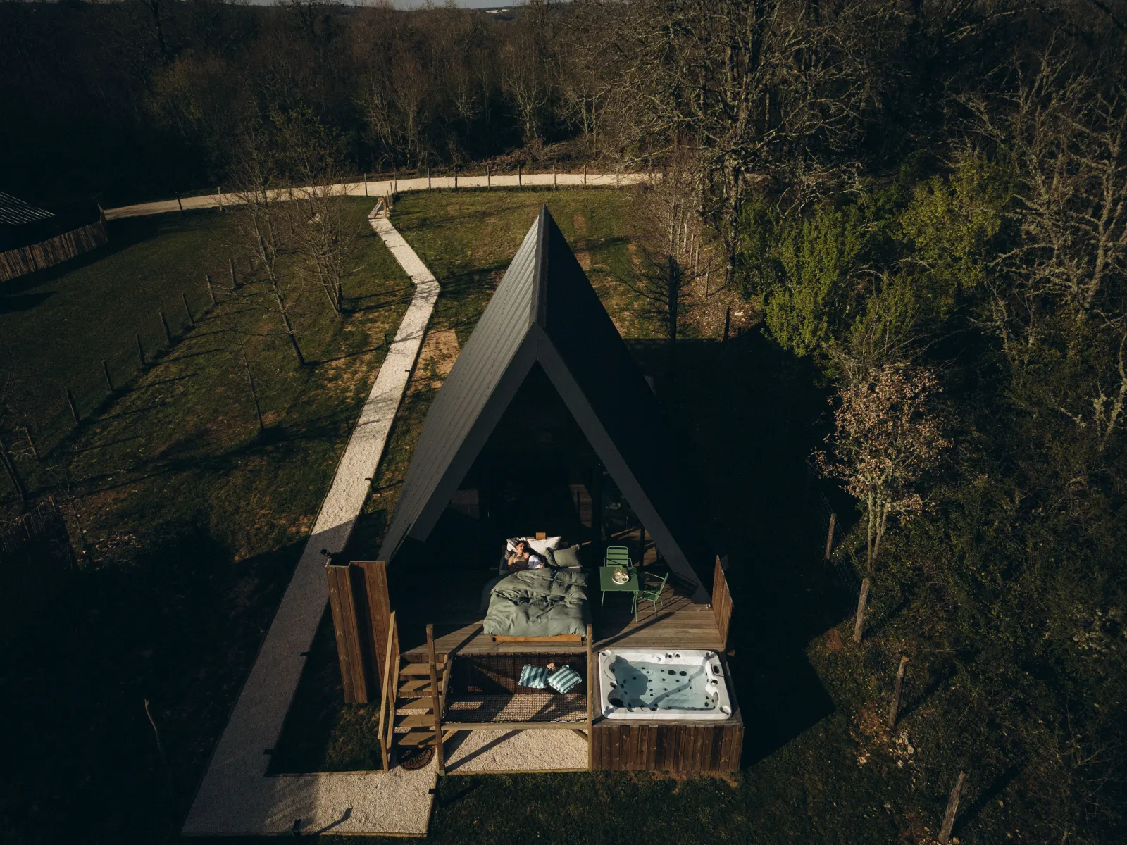 L'Atypique Cabane, cabane au sol à Souillac