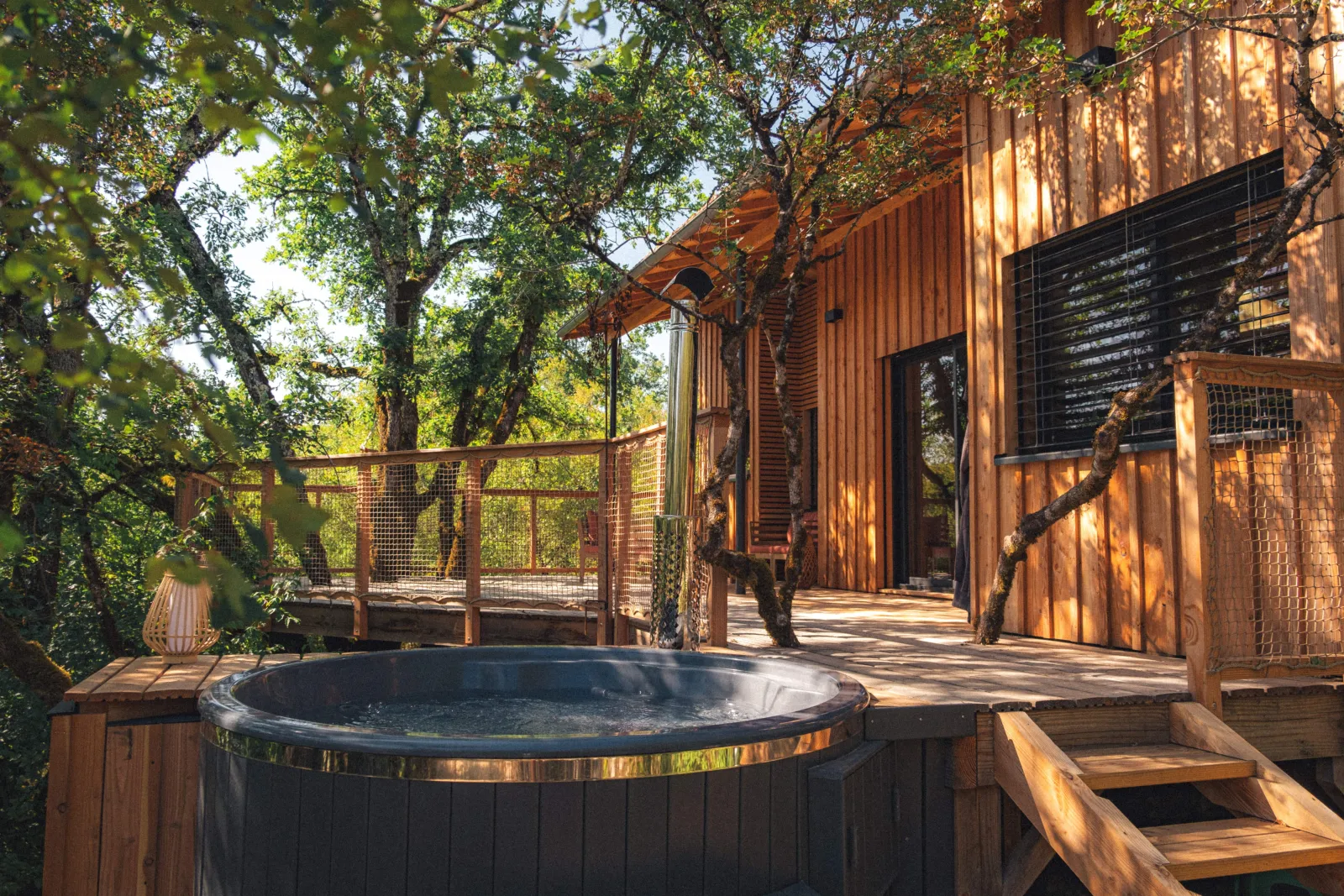 L'Idylle du Causse, cabane dans les arbres à Cénevières