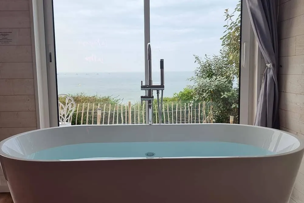 La Bayeuzen à Saint-Côme-de-Fresné, photo 5
