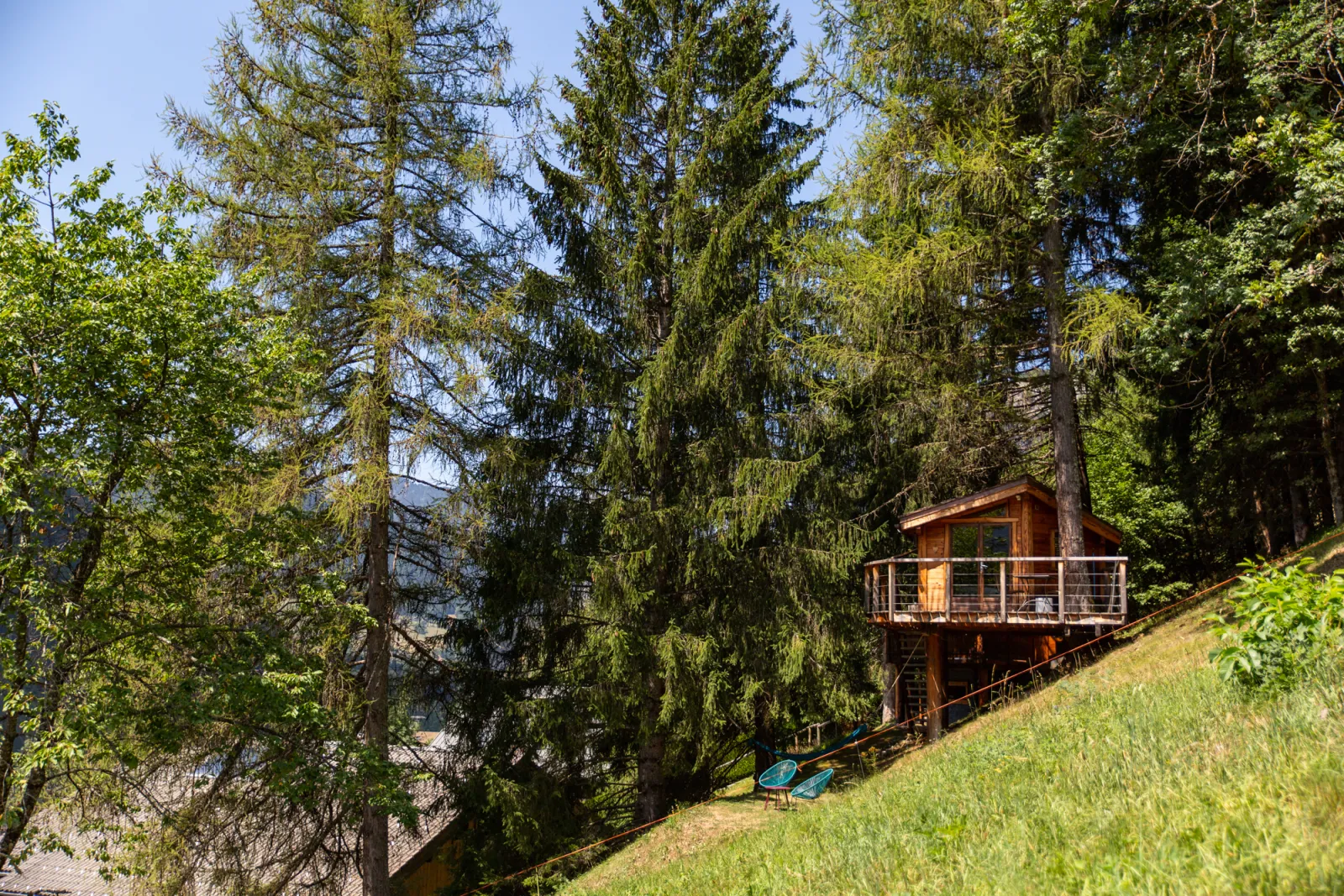 La Cabane dans les Arbres à Saint-Jean-d'Aulps, photo 2