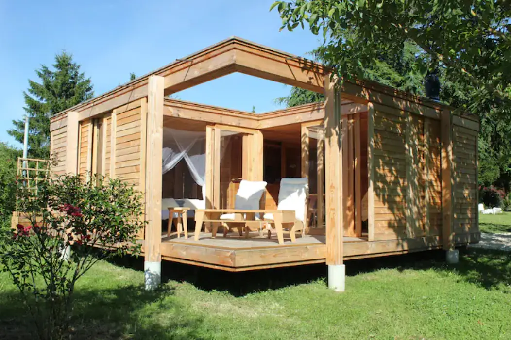 La Cabane de Guitinières, cabane au sol à Guitinières