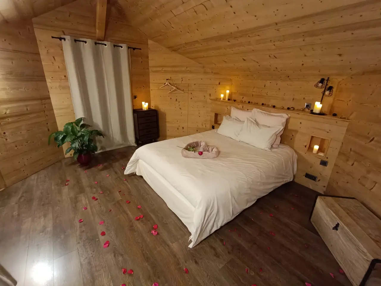 La Cabane de Lyns à Saint-Diéry, photo 5