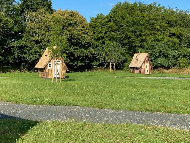 La Cabane des Trolls à Boisgervilly, photo 2
