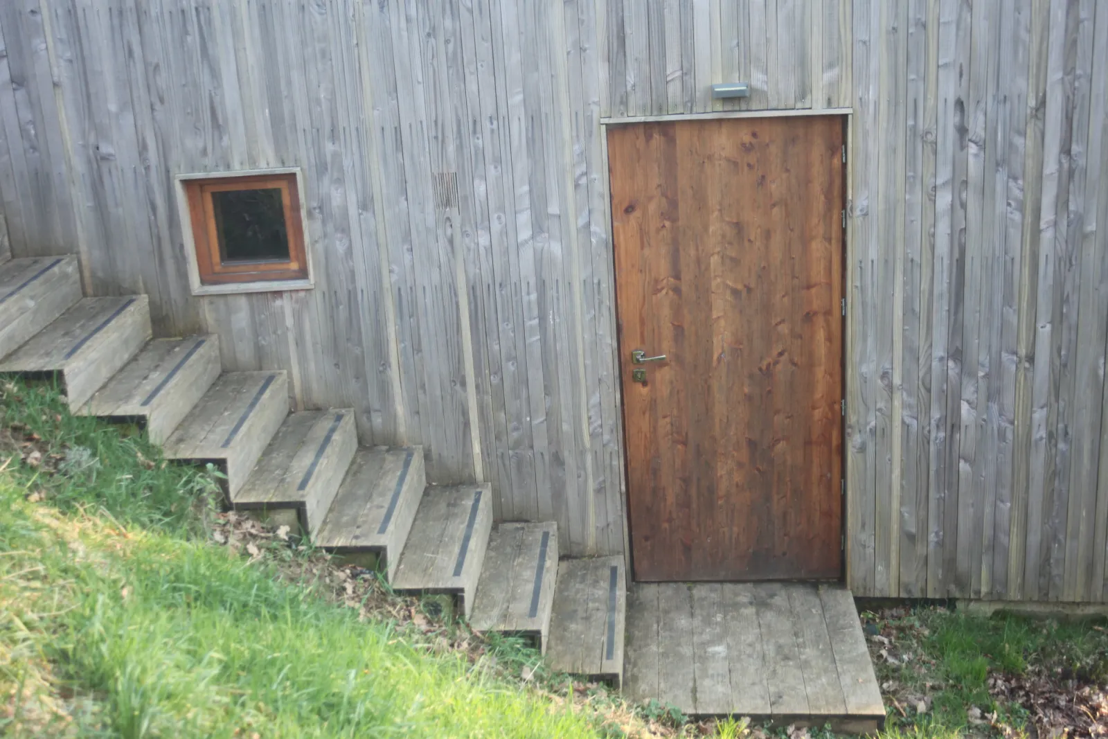 La Cabane rouge à Saint-Victurnien, photo 3