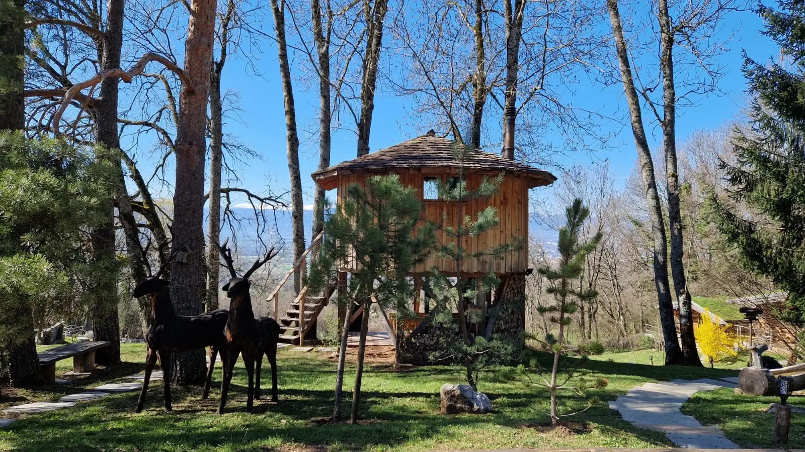 Les Cabanes du Salève, cabane au sol à Collonges-sous-Salève
