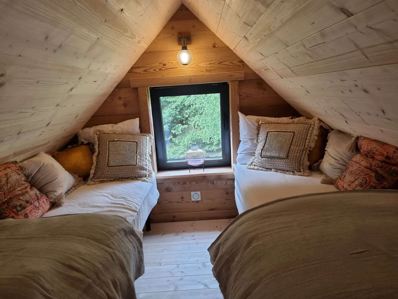 Lodge des Amoureux à Barbey-Seroux, photo 4