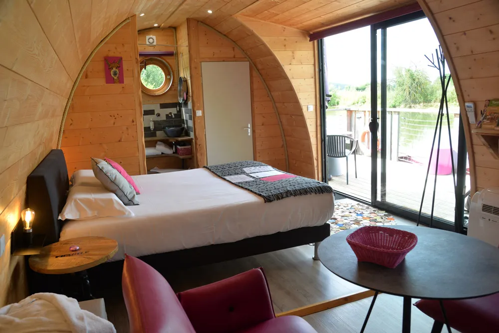 Lodge flottant Les Preuses à Chablis, photo 5