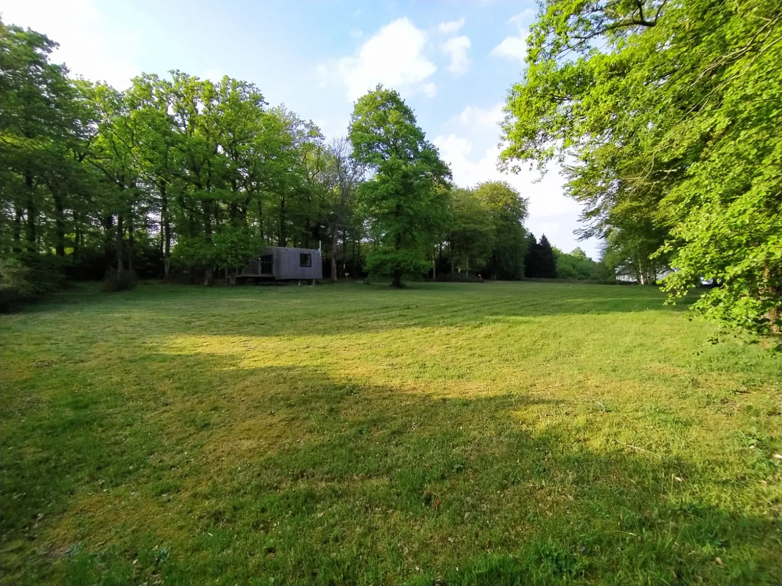 Lodge n°1 de L'Étape en Forêt à Noues de Sienne, photo 3
