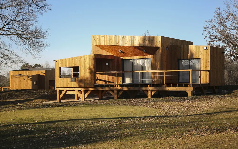 Lodge Spa Grand Air à Saint-Félix-de-Reilhac-et-Mortemart, photo 2