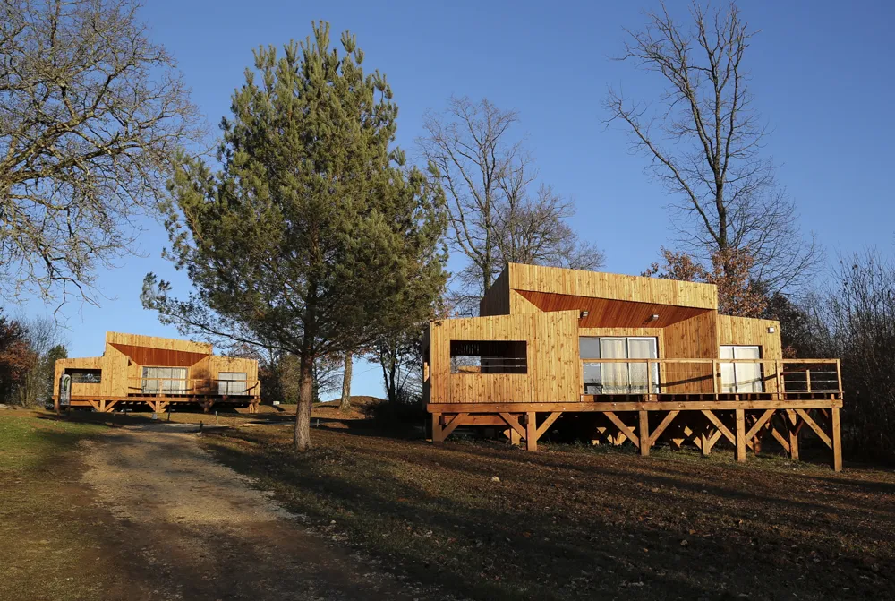 Lodge Spa Plein Voir à Saint-Félix-de-Reilhac-et-Mortemart, photo 3