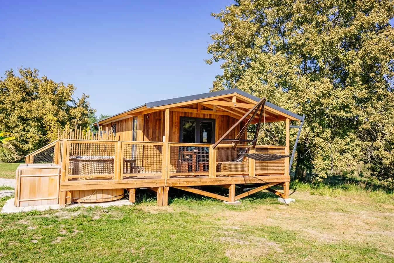 Océania Lodge, cabane sur pilotis à Le Nizan