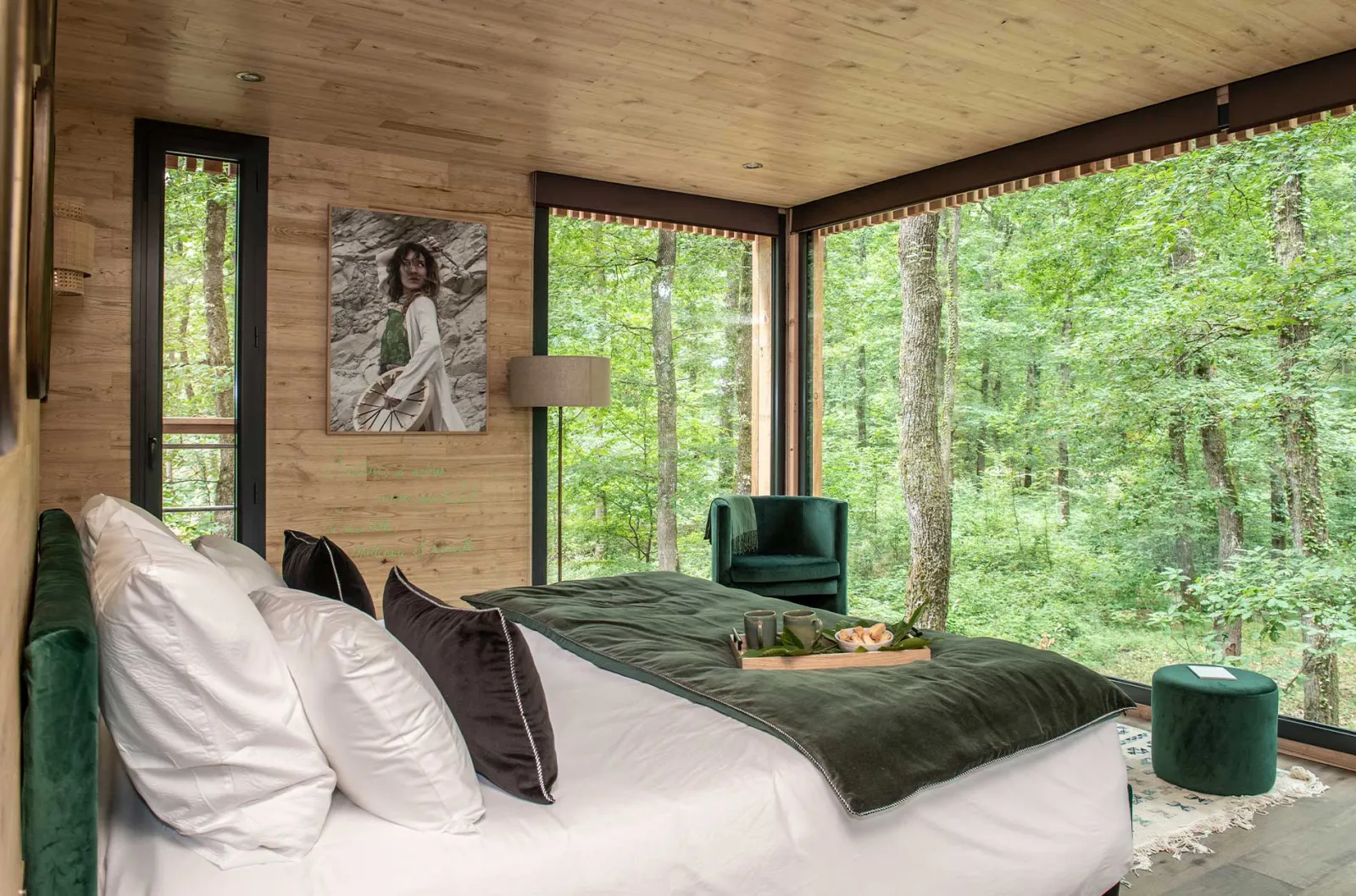 Suite Essentielle, cabane dans les arbres à Esvres