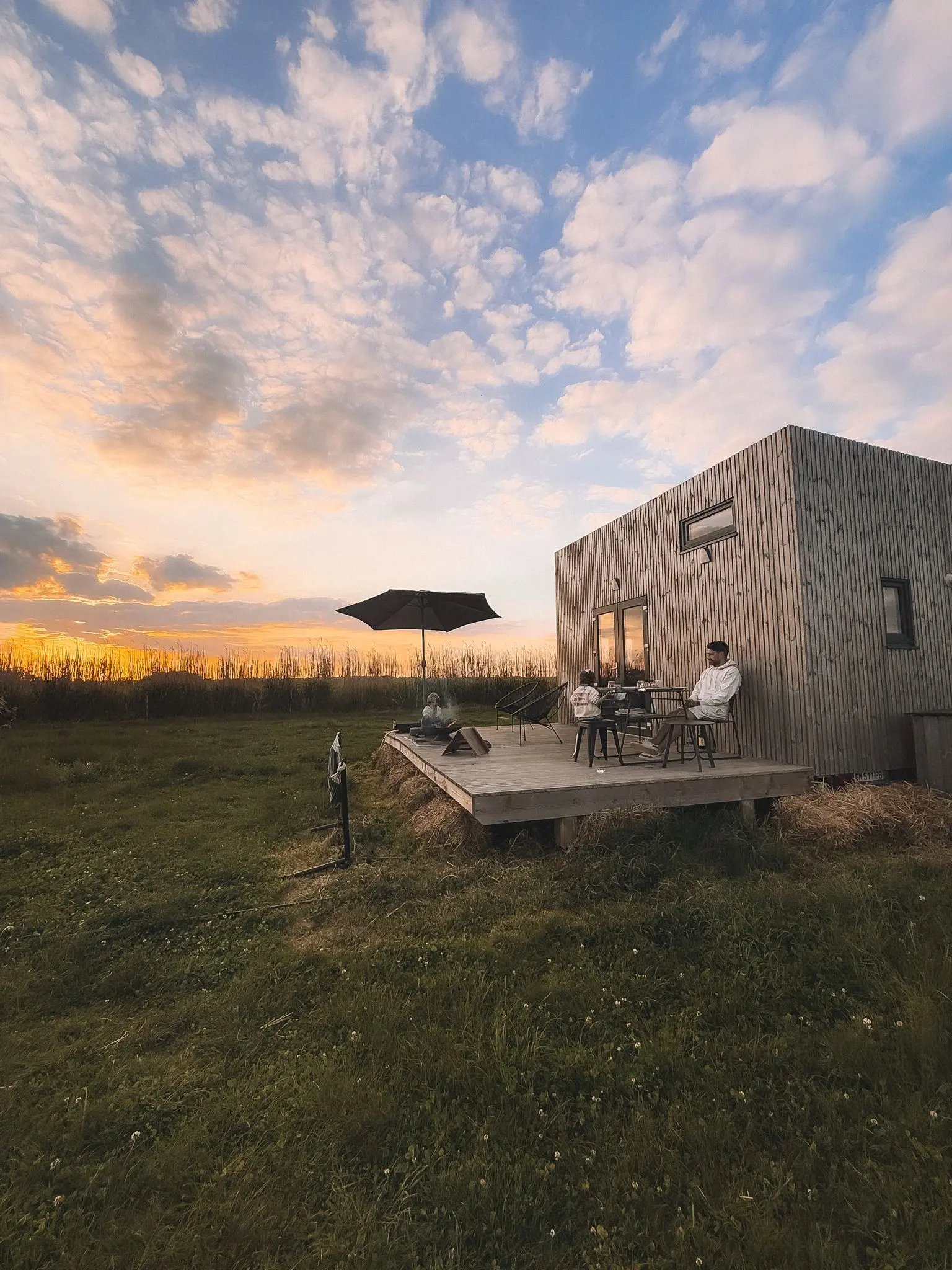 Tiny house et cabane observatoire, hébergement insolite à Brégy