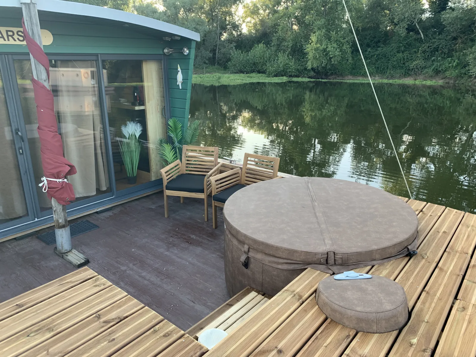 Toue Cabanée Spa à Chassenard, photo 5