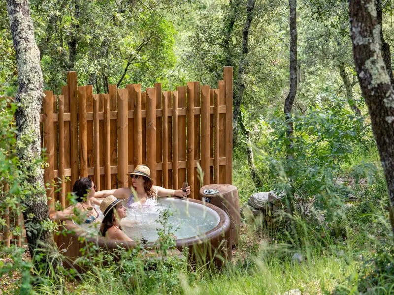 Wine Cottage Spa, hébergement insolite à Brissac